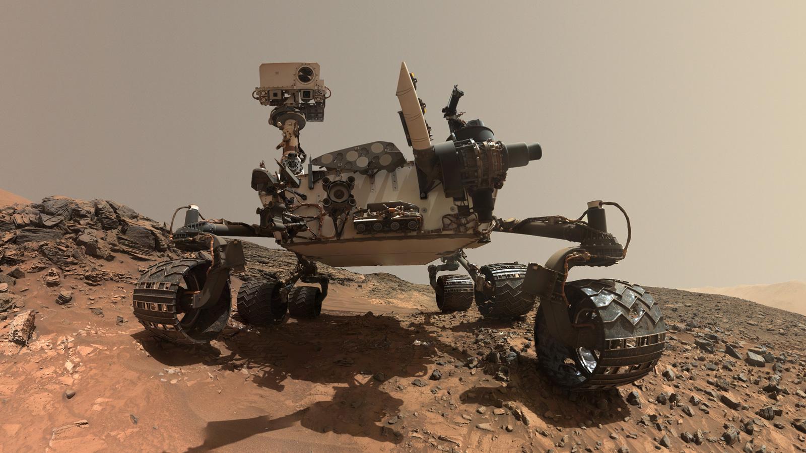 This isn’t a real selfie, this robot certainly has other thing to do Image du rover Curiosity sur Mars